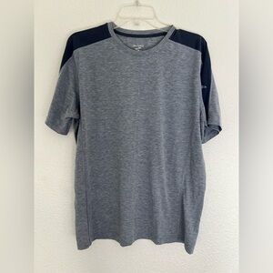 Brooks Men’s Grey and Navy Short-Sleeve Athletic Tee